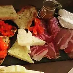 La Grande Quercia 3* מונטפאלקו